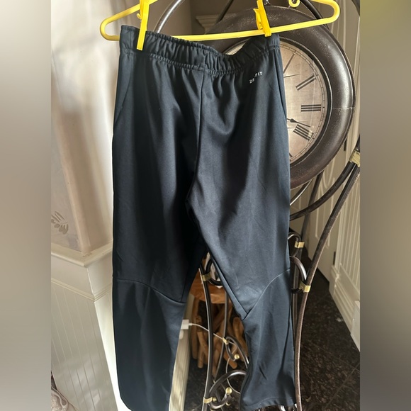 Boys Nike Pants - Picture 8 of 9